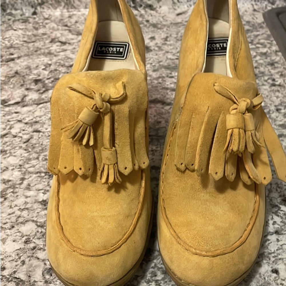 Lacoste Pretty Mustard Suede Wedges Size 8.5 VIDEO ❤️